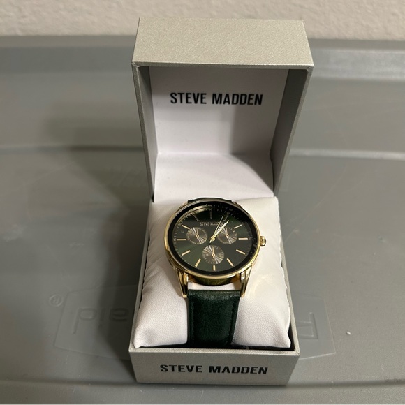 Steve Madden Green and Gold Chronograph Watch - Picture 1 of 10
